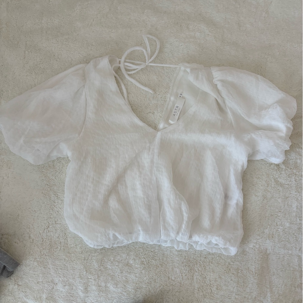 Astr White Textured Tie-Front Top